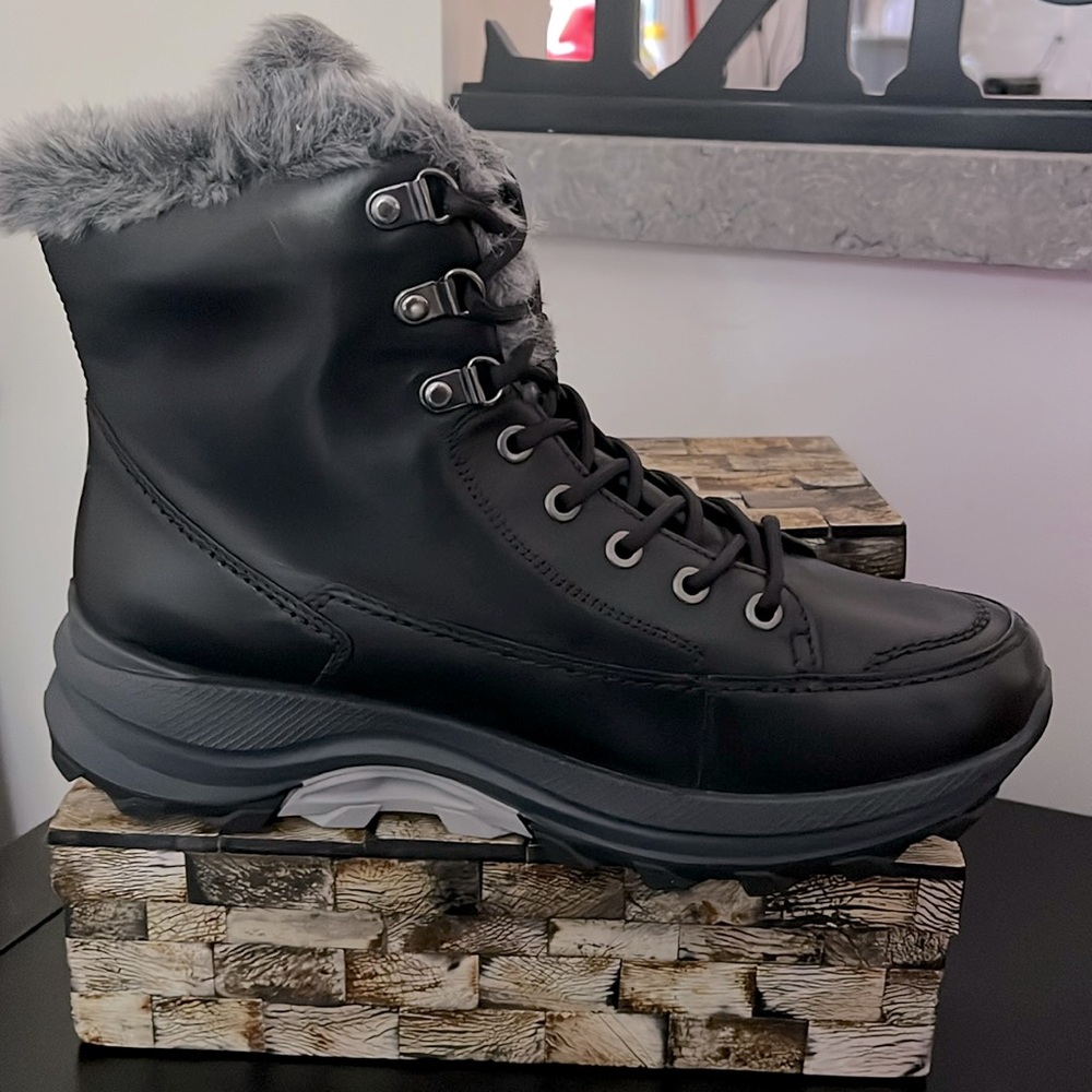 NWT GABOR (10) ROLLINGSOFT Classic Ankle Boots Lightweight Leather Waterproof - Picture 9 of 15